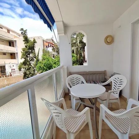 Studio In Las Americas, Central Location K008 * Playa de las Americas (Tenerife)